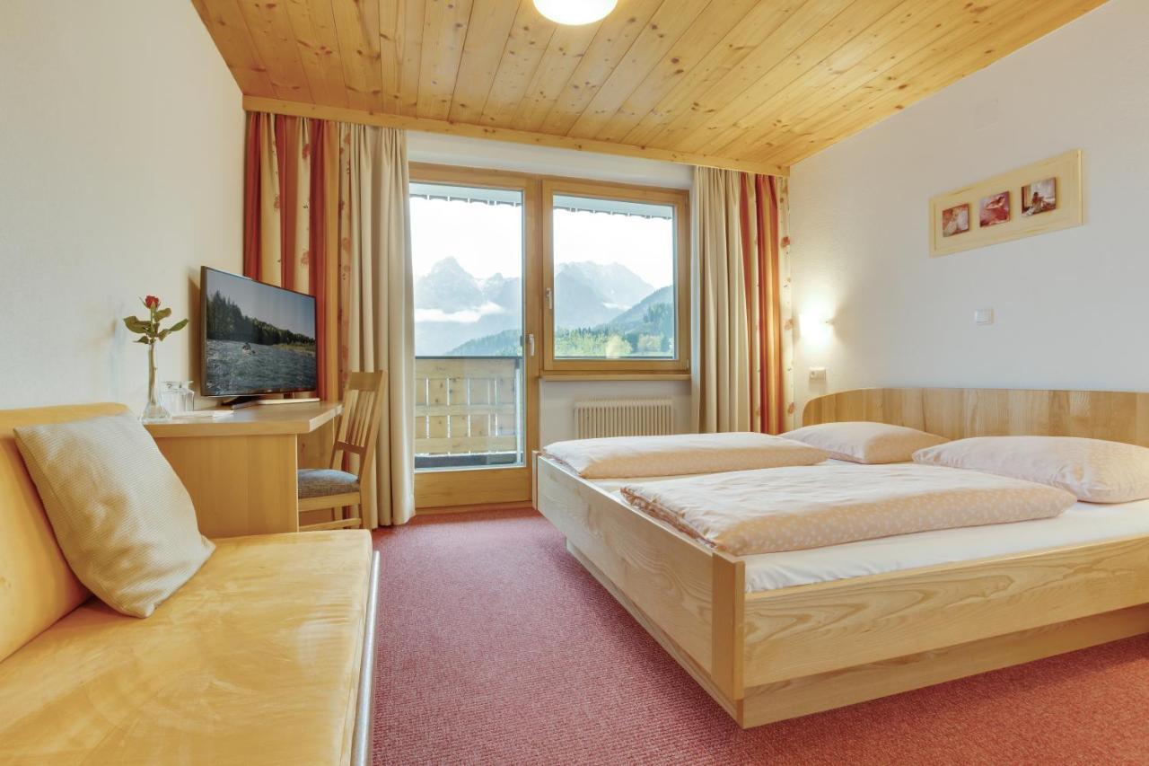Hotel Burtschahof Buerserberg Exterior photo