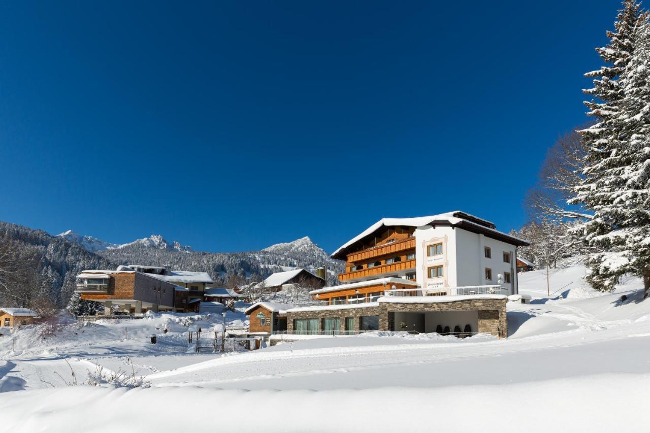 Hotel Burtschahof Buerserberg Exterior photo