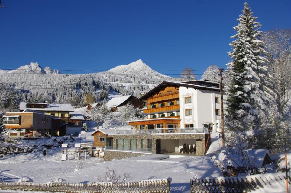 Hotel Burtschahof Buerserberg Exterior photo