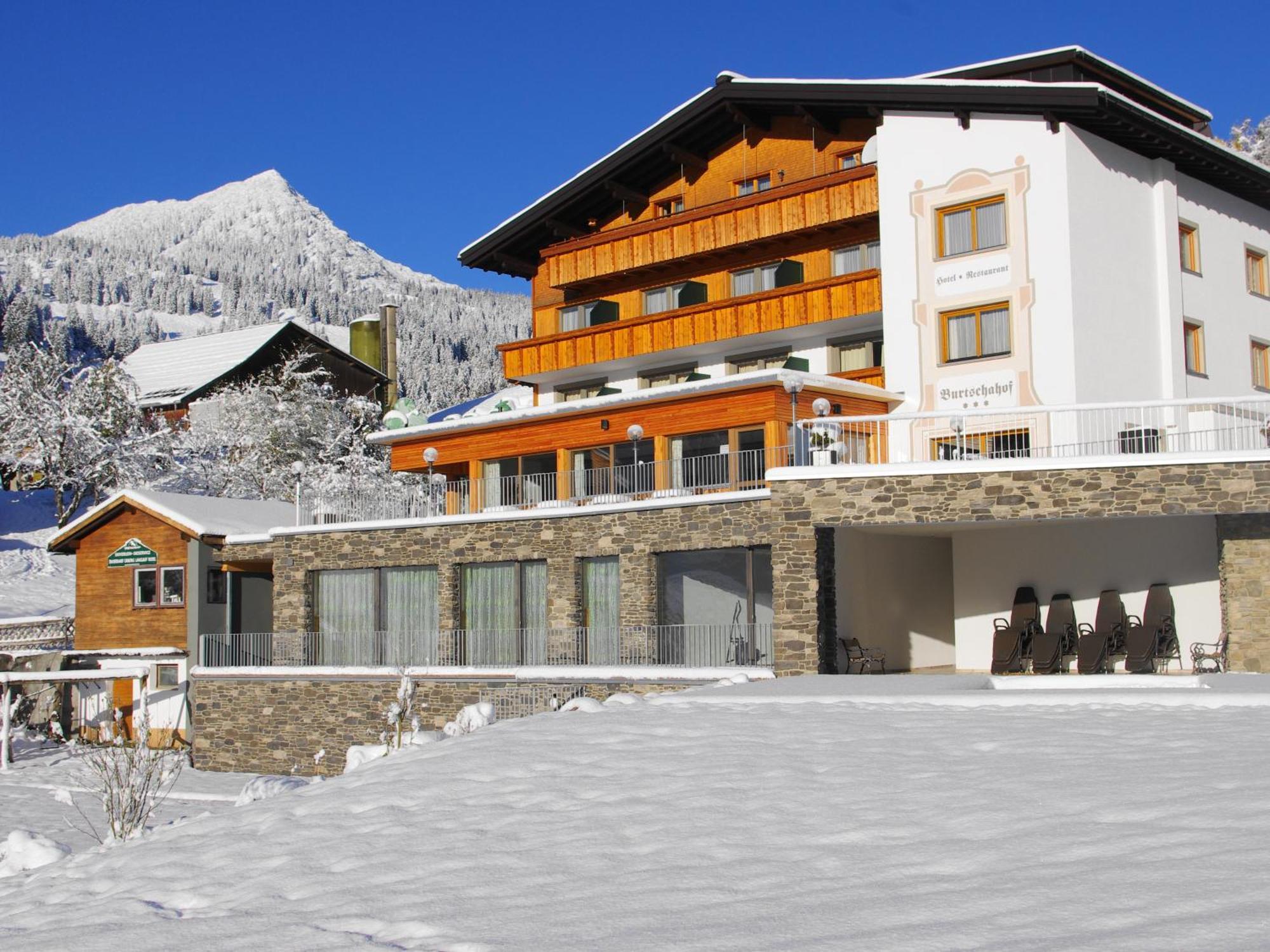 Hotel Burtschahof Buerserberg Exterior photo